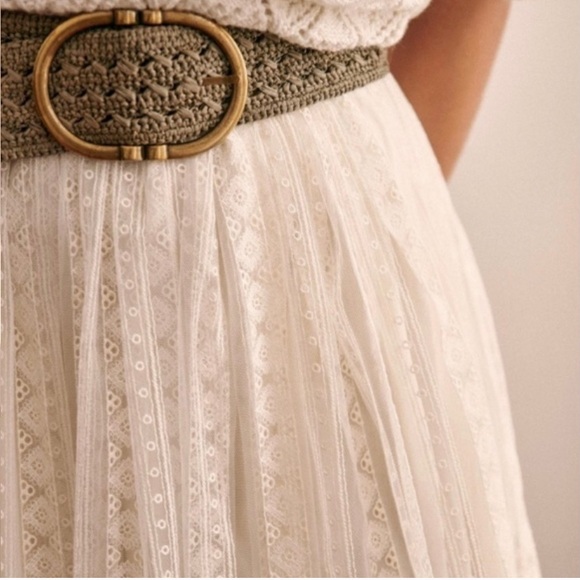 Sezane Eugene White Skirt in Lace Ecru Print - Picture 10 of 12